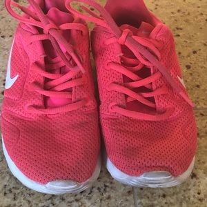 Nike Shoes - Nike Tanjun Girls Nike Shoes - Nike Tanjun Girls